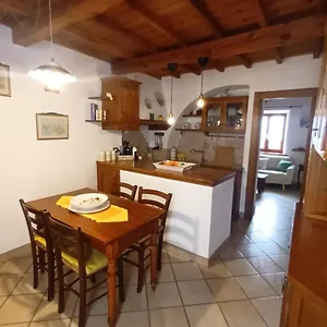 Casa vacanze La Casina Rossa, Marciana Marina (Isola d'Elba)